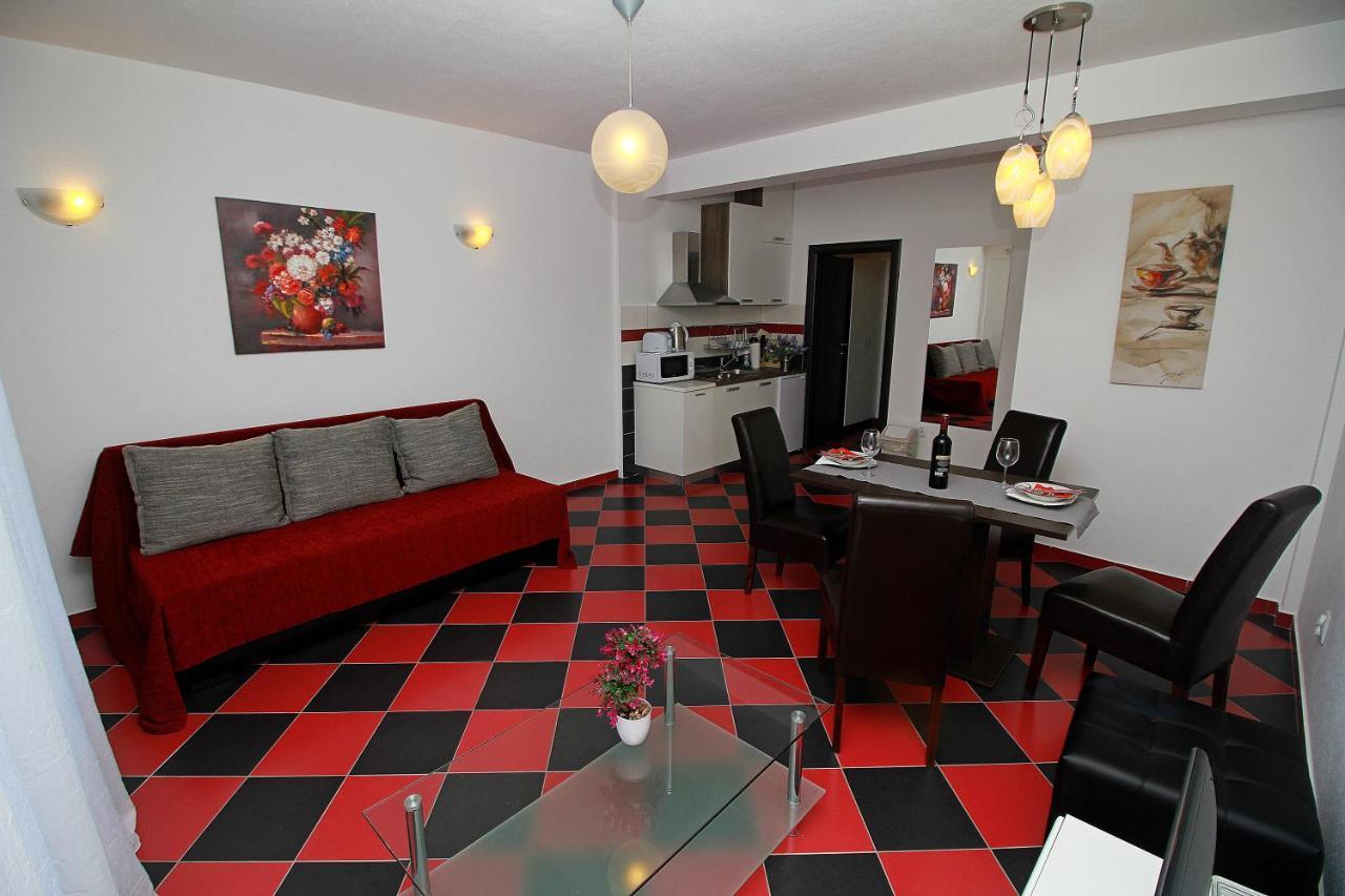 Apartmani Bozena ماكارسكا المظهر الخارجي الصورة