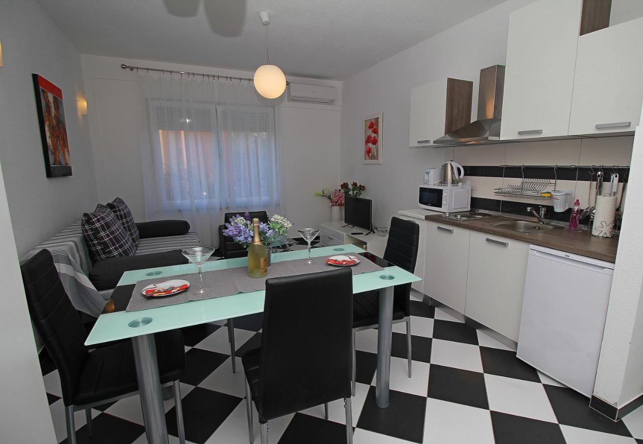 Apartmani Bozena ماكارسكا المظهر الخارجي الصورة